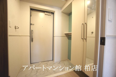 【玄関】 | オリエンス | 同施工会社、同型タイプです