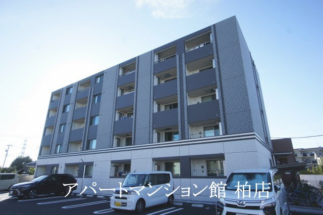 オリエンスの外観