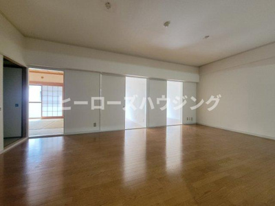 【居間・リビング】 | 第二千里グランドハイツ