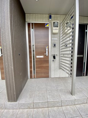 【エントランス】 | カーサ カンパーニャ