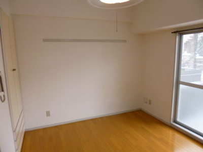 【内装】 | アーバンタイムス | 別号室の写真になります。現況優先。