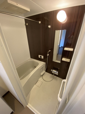 【浴室】 | FERIO博多駅南 | 別号室の写真になります。現況優先。