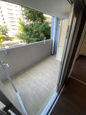 【バルコニー】 | FERIO博多駅南 | 別号室の写真になります。現況優先。
