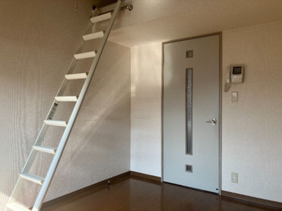 【セキュリティ】 | サンヴィレッジ香椎 | 別号室の写真になります。現況優先。