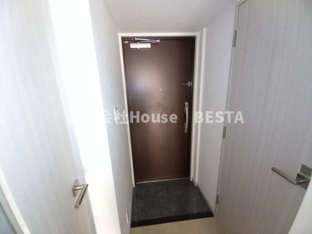 SDグランツ神戸駅前の玄関