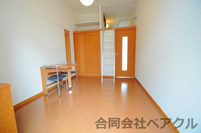 【居間・リビング】 | レオパレス鴨川