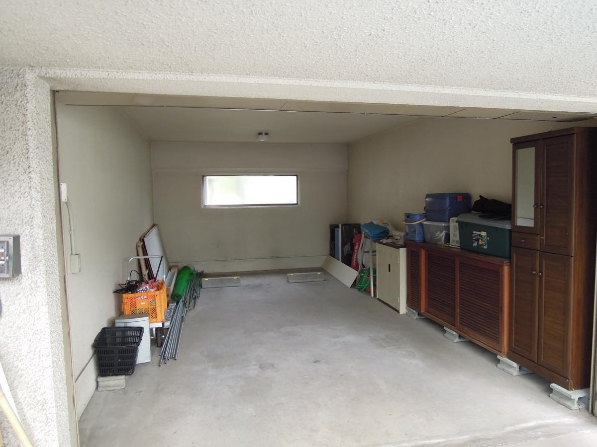 浜中2売家の駐車場