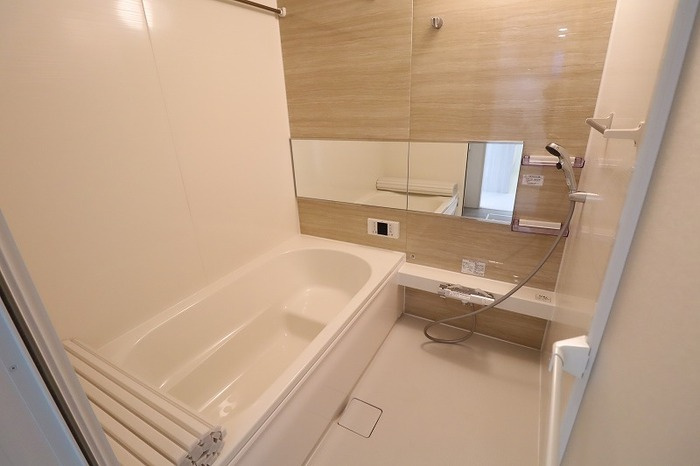 カーサソレイユⅡの浴室