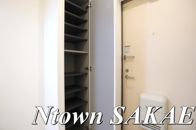 【内装】 | ショコラン | 明るい色調の室内です