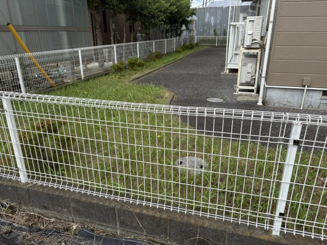 バルコニー前敷地
