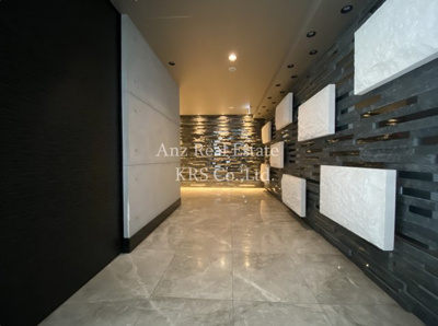 【ロビー】 | サムティ土佐堀Ribera | 暖かみのあるエントランス部分です♪