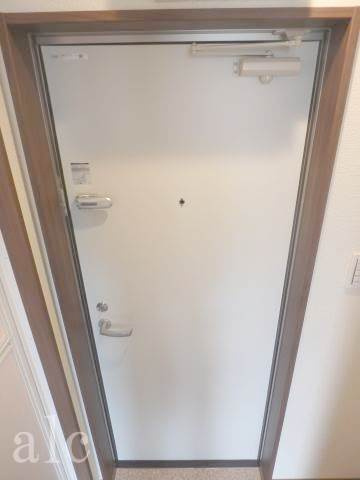 アーバンプレイス駒込Ｂの玄関|明るい玄関です