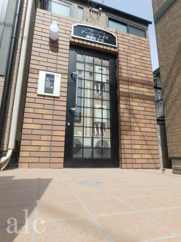 アーバンプレイス駒込Ｂのエントランス|清潔なエントランスです