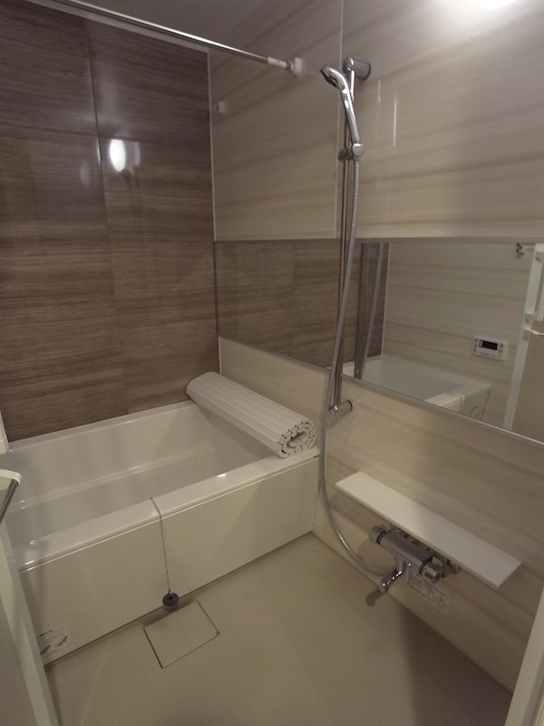 ＩＷＡ３の浴室