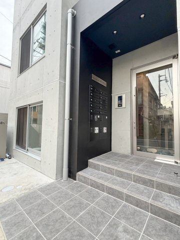 「防音マンション」Konomi レジデンス大山金井町Ⅱのエントランス|ゆとりのあるエントランスです