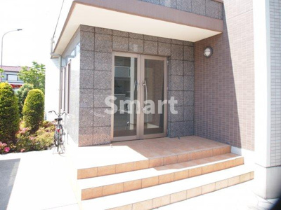 【エントランス】 | アベニール三鷹　L