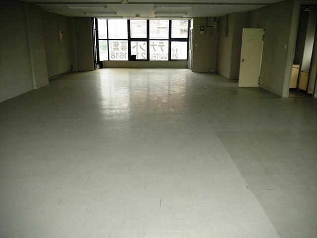 能見通 タワラヤビルのロビー