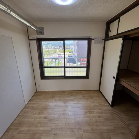 スカイレジデンスの洋室