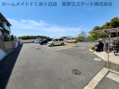 【駐車場】 | シャーメゾンブリエ