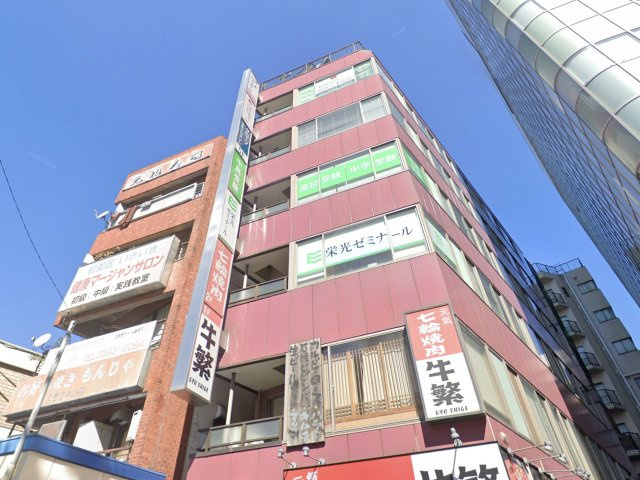 コロナビルの外観