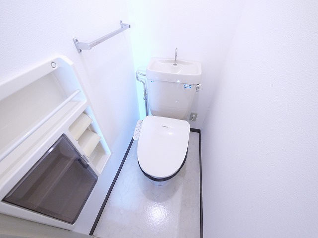 グリーンコーポ　Ａ・Ｂの洗面所|広い洗面スペース