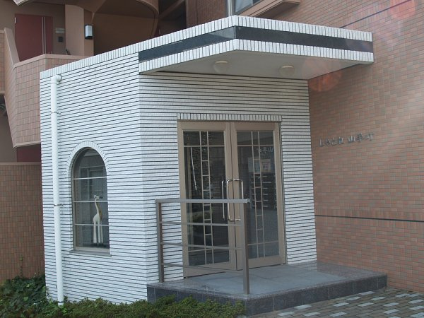 【エントランス】しゃとれ山手町