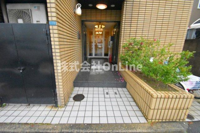【エントランス】 | 大宝ココグラン山本