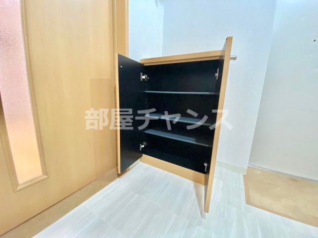 名古屋市中区新栄町１丁目の賃貸マンションの収納