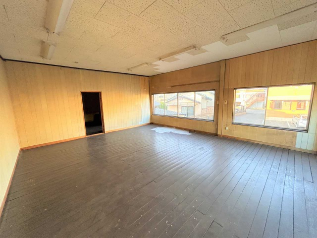 若林東町都築様貸事務所の居間・リビング