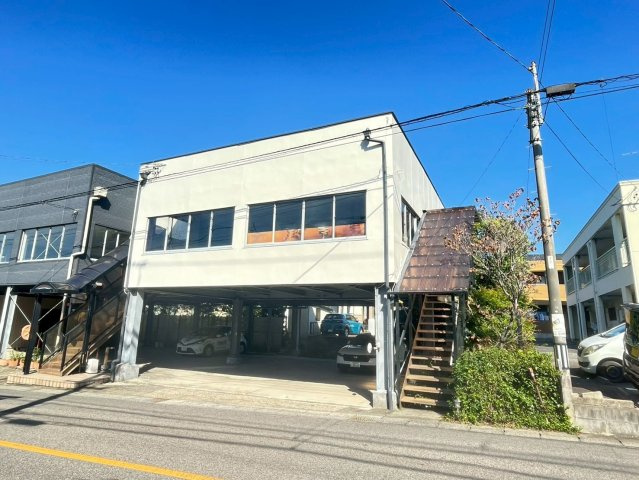 若林東町都築様貸事務所の外観