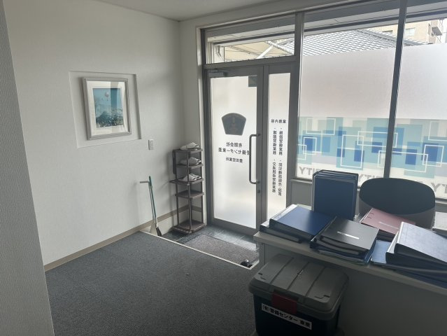 豊栄町 貸事務所の内装