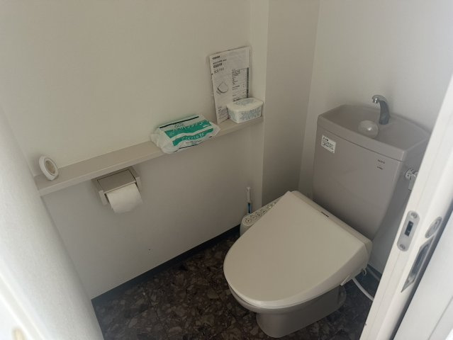豊栄町 貸事務所のトイレ