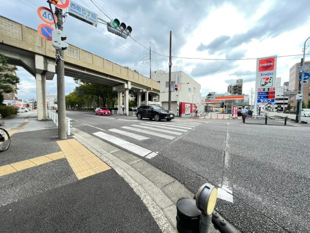 ウエスト5ビルの周辺