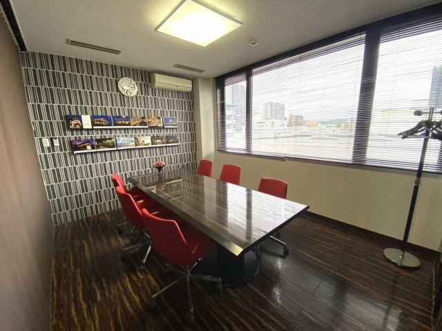 ウエスト5ビルの内装