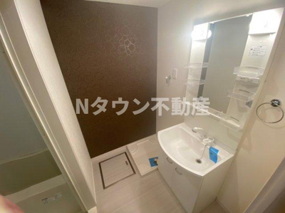 【洗面所】 | 中村ミッドタワー31F | スペースが確保できる洗面所です