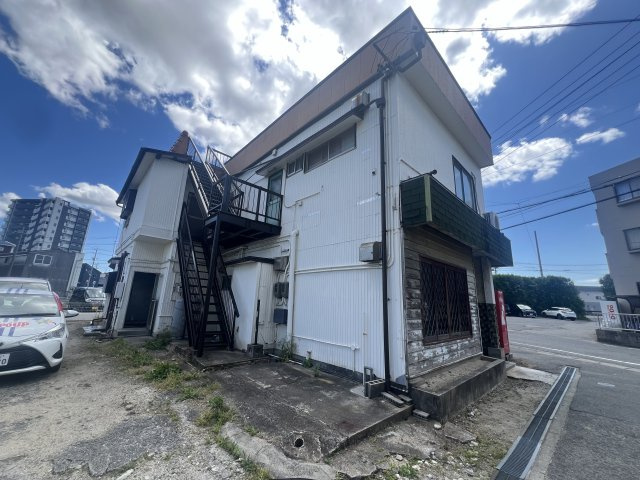 牛田町 山中様店舗の外観