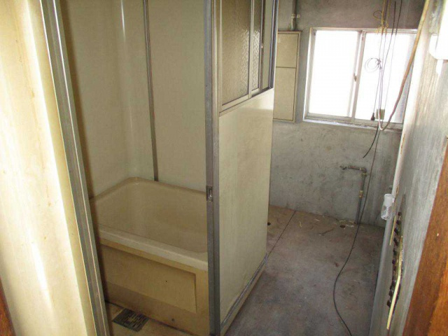 牛田町 山中様店舗の内装