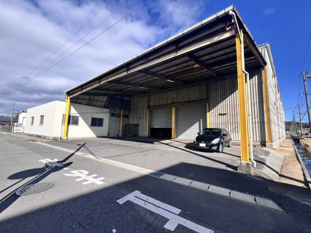 吉良町小山田市場 貸工場・貸倉庫の外観