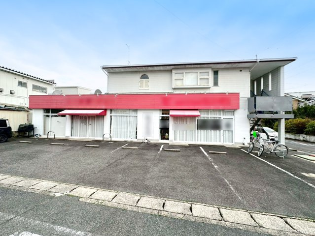 高上貸店舗の外観