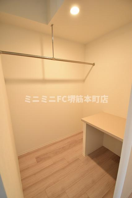 コンフォリア・リヴ北久宝寺Qの収納