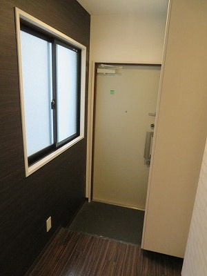 FLAT34深江橋の玄関