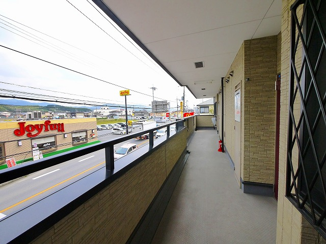 ホームＹ＆Ｙのエントランス