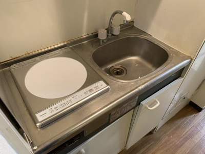 【キッチン】 | パルメーラ山手 | IHコンロの付いたミニキッチン