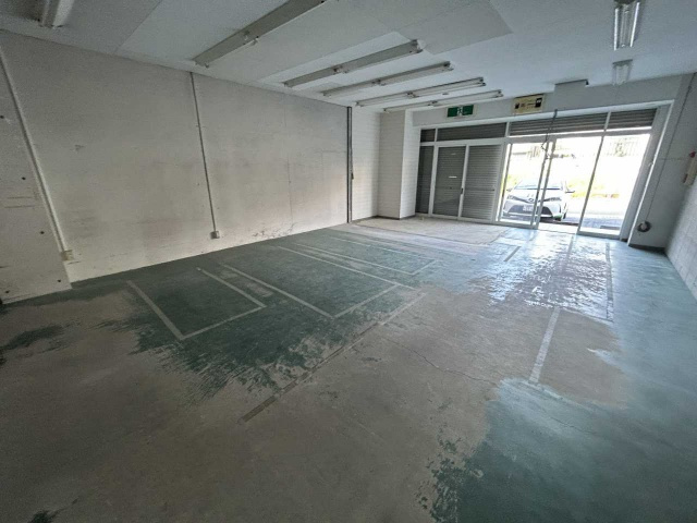 ラポール三好丘の内装