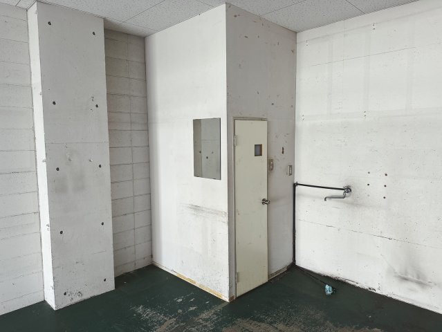 ラポール三好丘の内装