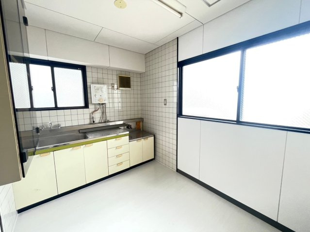 西町 KSビルのキッチン