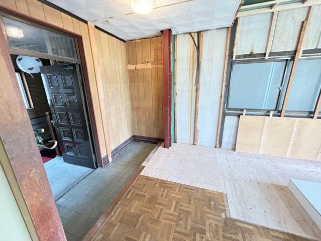 康生通西4丁目 貸店舗・事務所の内装