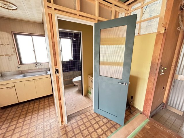 康生通西4丁目 貸店舗・事務所の内装