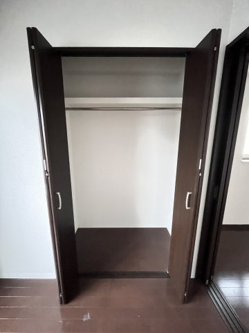 大阪市都島区東野田町１丁目の賃貸マンションの収納