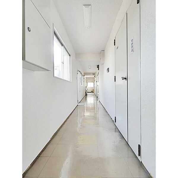 【名東区】ステーションビルのロビー